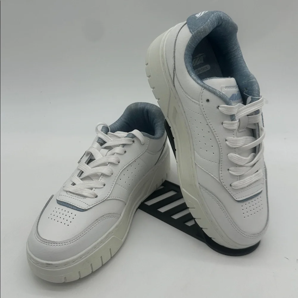 Avia Platform Court Classic Sneakers Women's 6.0 White Lace Up